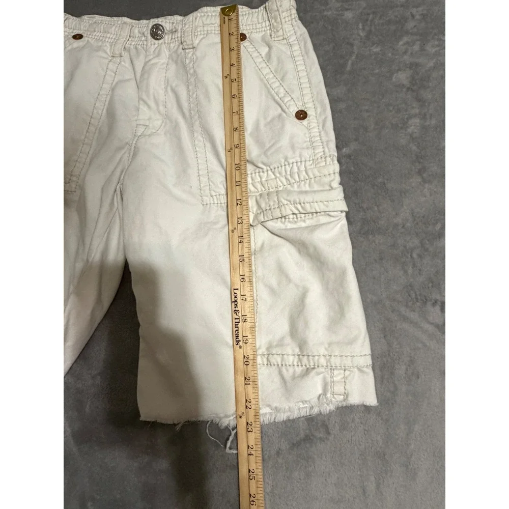 True Religion Cargo Shorts Mens 34 Off White Relaxed Fit Raw Hem Contrast Stitch